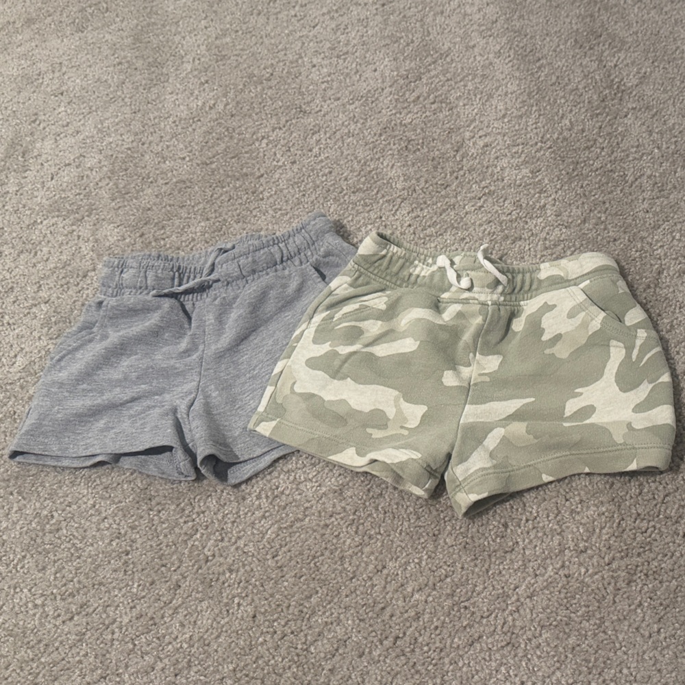 Cat & Jack Gray and Camouflage Kids Shorts